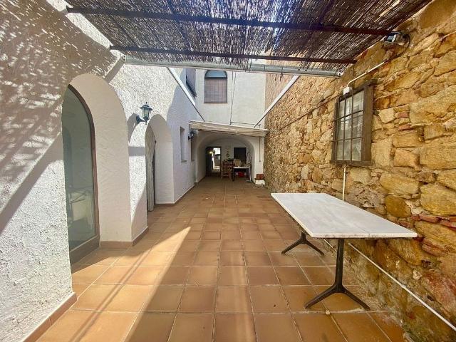 Villa en venta en Pals