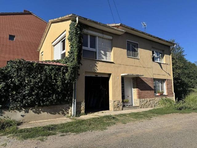 Casa en venta en Olot, Sant Pere Màrtir