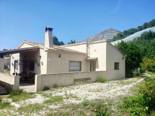 Casa en venta en Callosa D'en Sarrià