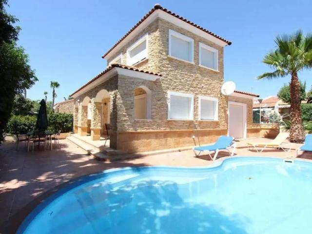 Casa en venta en la Marina Alta, Valencia