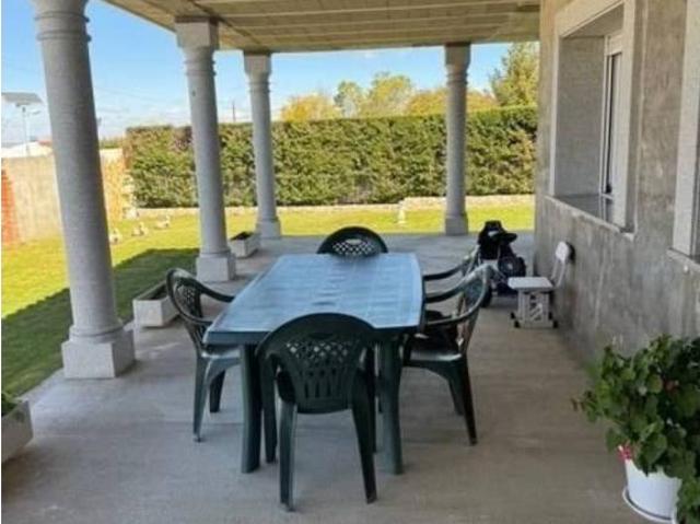 Casa en venta en Calvarrasa De Arriba, Castilla y León