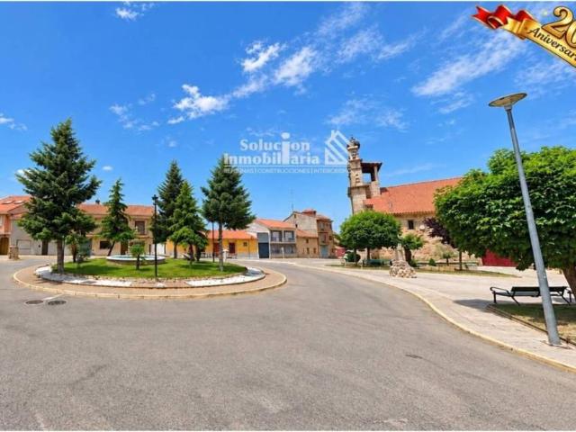 Casa en venta en Calvarrasa De Arriba, Castilla y León