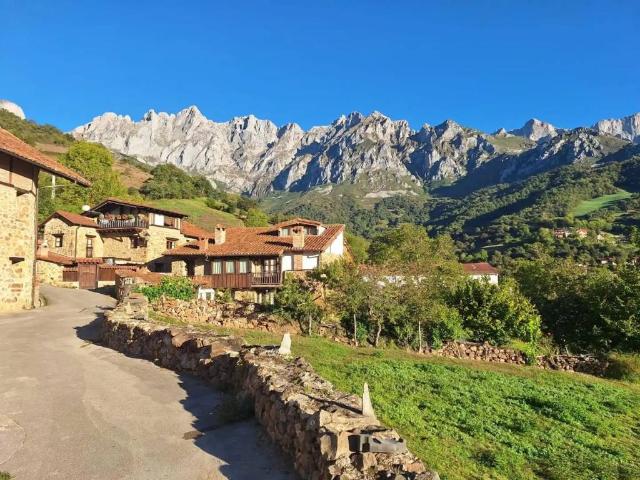 Casa en venta en Camaleño, Cantabria