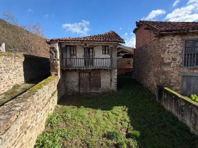 Casa en venta en Camaleño, Cantabria