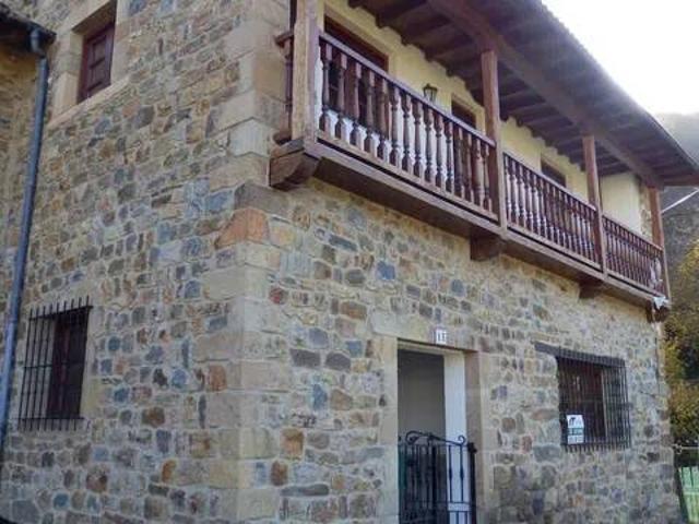 Casa en venta en Camaleño, Cantabria