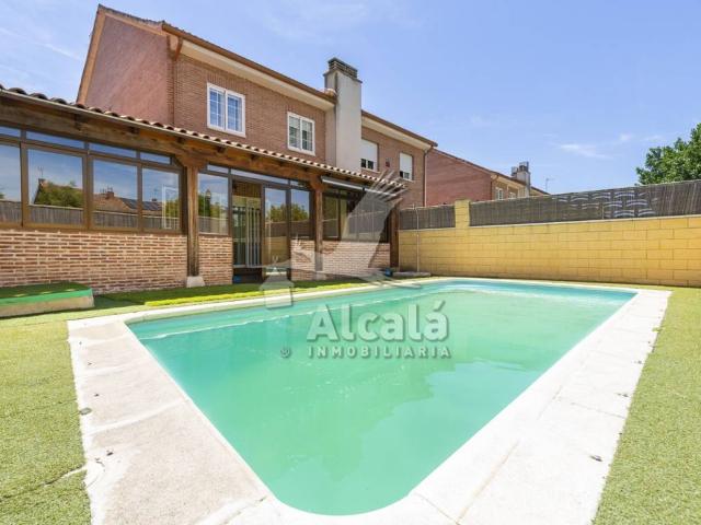 Casa en venta en Camarma De Esteruelas