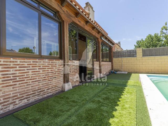 Casa en venta en Camarma De Esteruelas
