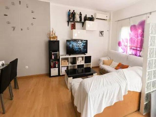 Casa en venta en Camas, Andalucía