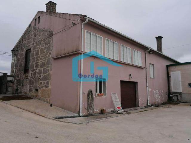 Casa en venta en Cambados, O Salnés