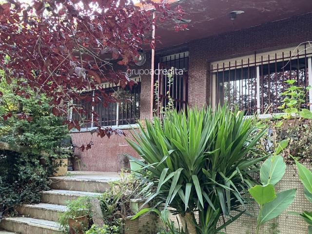 Casa en venta en O Salgueiro, Cambre