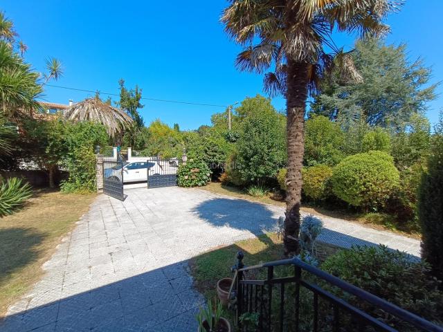 Casa en venta en A Barreira, A Coruña