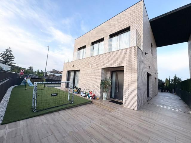 Casa en venta en Vilafortuny, Baix Camp
