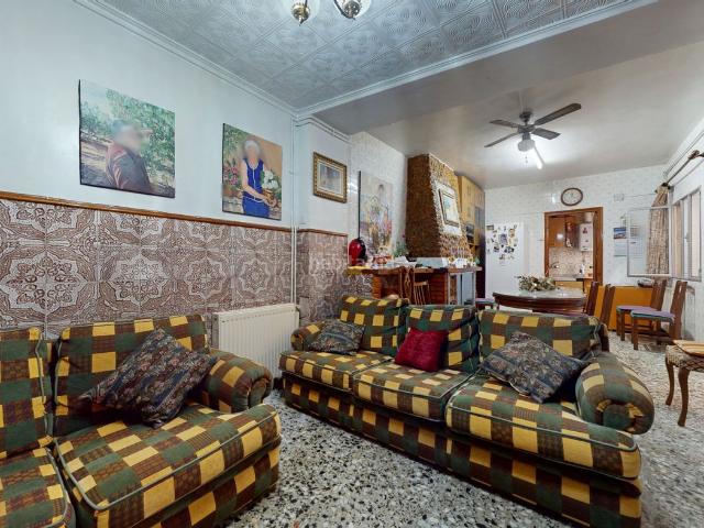 Casa en venta en l'Alt Vinalopó / El Alto Vinalopó, Valencia