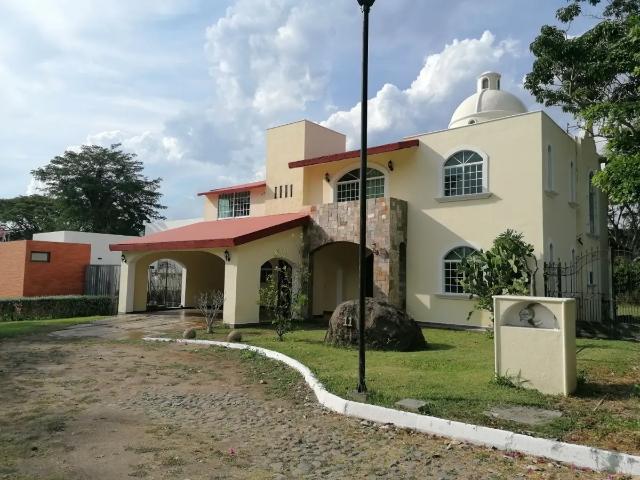 Casa en venta en Comala, Colima