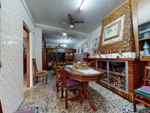 Casa en venta en l'Alt Vinalopó / El Alto Vinalopó, Valencia