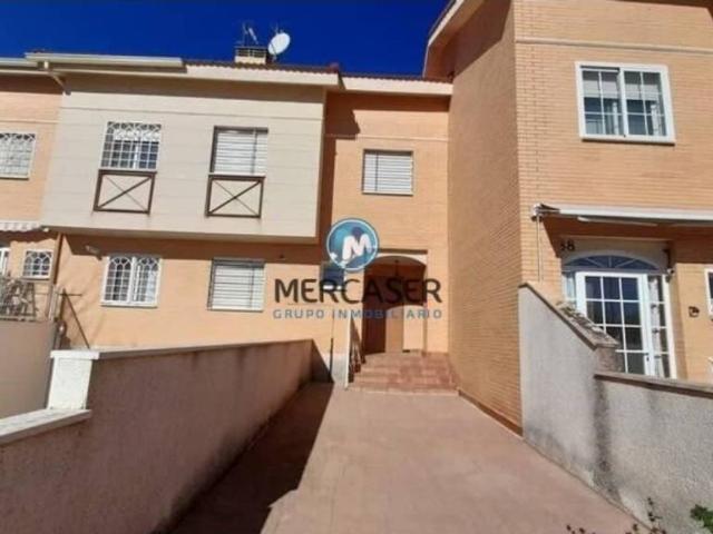 Casa en venta en Campo Real, Madrid