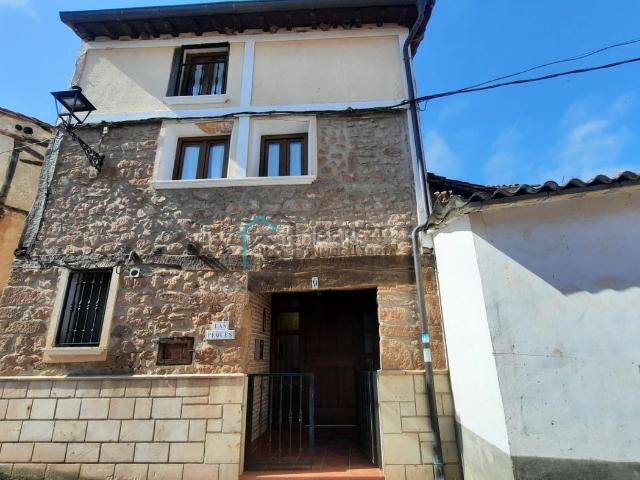 Casa en venta en Camprovín, La Rioja