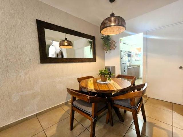 Casa en Venta en Cancun en Jardines del Sur Mod Flamboyan con Amenidades