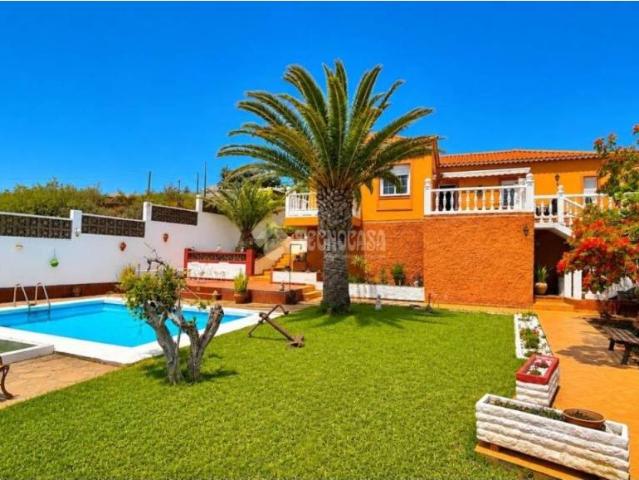 Casa en venta en Candelaria, Canarias
