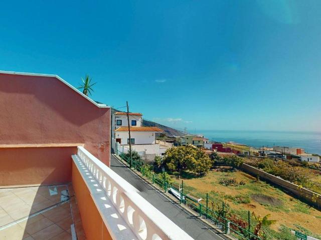 Casa en venta en Candelaria, Cuatro Esquinas