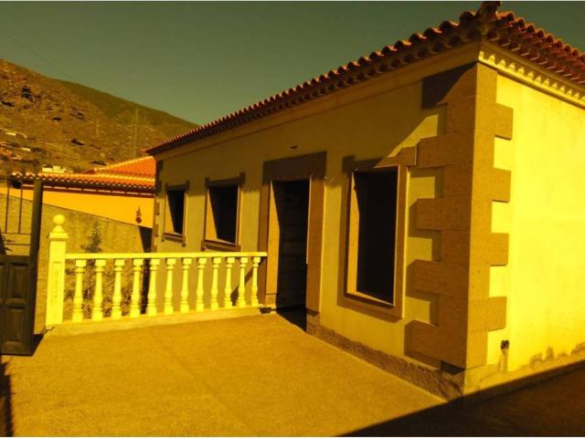 Casa en venta en Candelaria, Urbanización la Palma