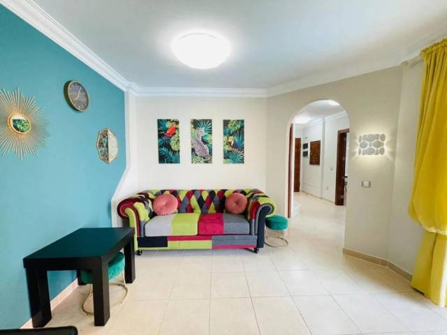 Casa en venta en Candelaria, Urbanización la Palma