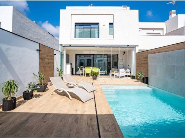 Casa en venta en Canet D'en Berenguer