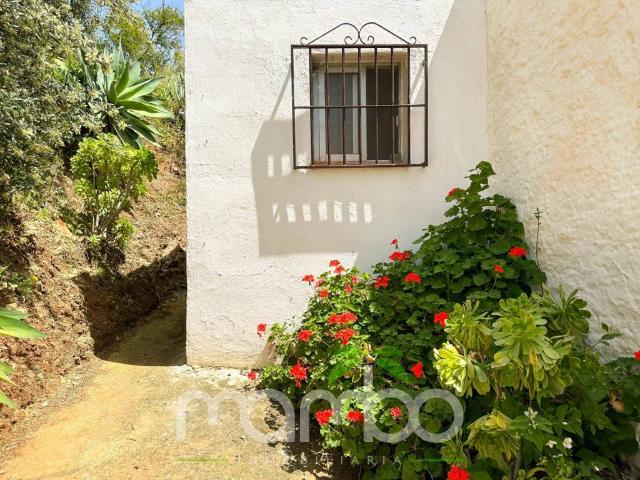 Casa en venta en Canillas De Aceituno, Málaga
