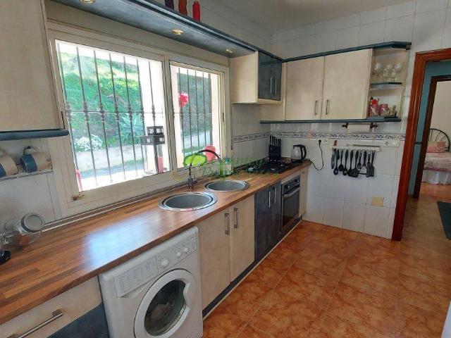 Casa en venta en La Axarquía, Andalucía