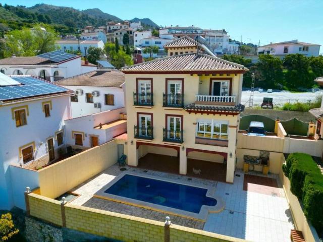 Casa en venta en La Axarquía, Andalucía