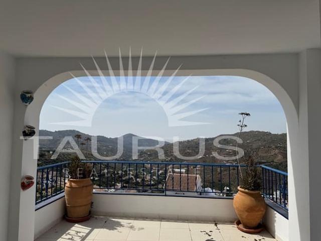Casa en venta en La Axarquía, Andalucía
