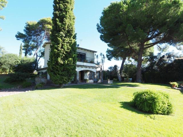 Chalet en venta en Bellulla, Vallès Oriental