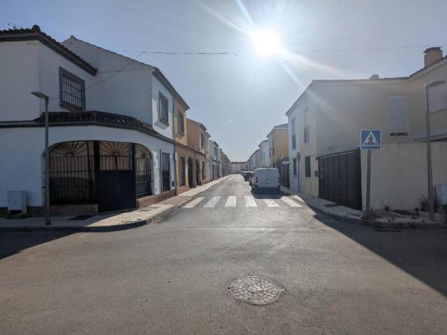 Casa en venta en Cantillana, Andalucía