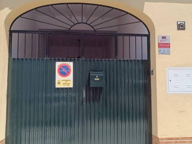 Casa en venta en Cantillana, Andalucía