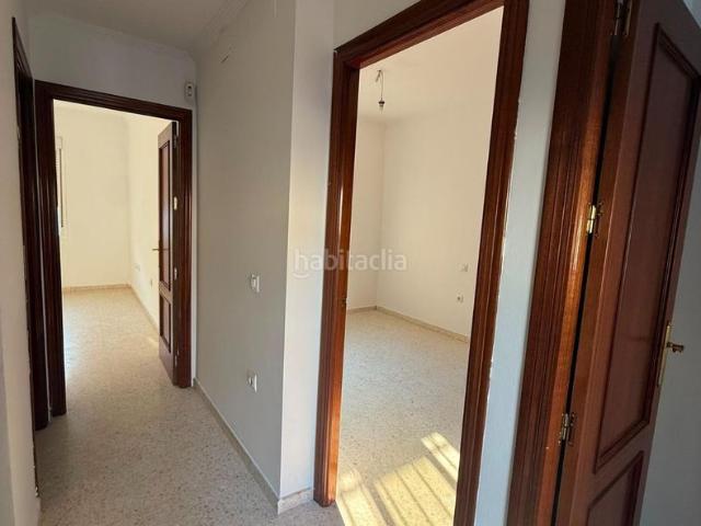 Casa en venta en Cantillana, Andalucía