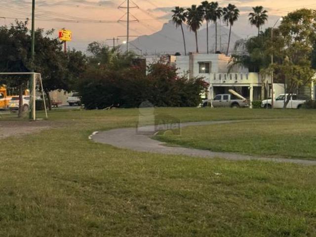 Casa en venta en Cantizales Apodaca