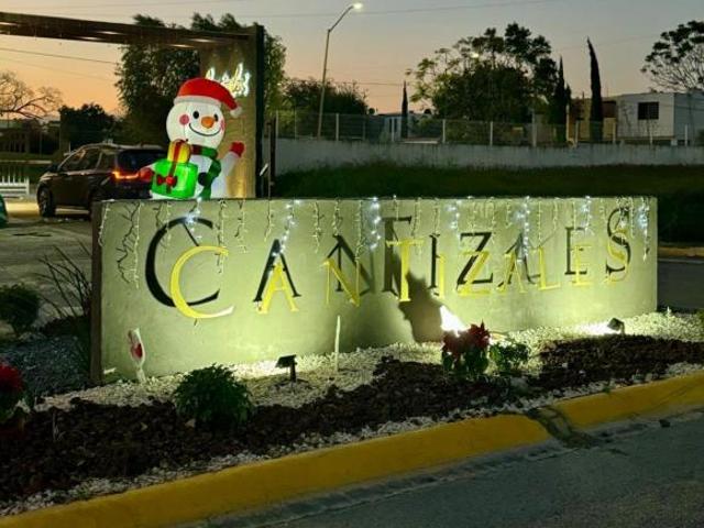 Casa en venta en Cantizales Apodaca
