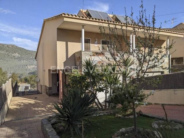 Casa en venta en Canyelles