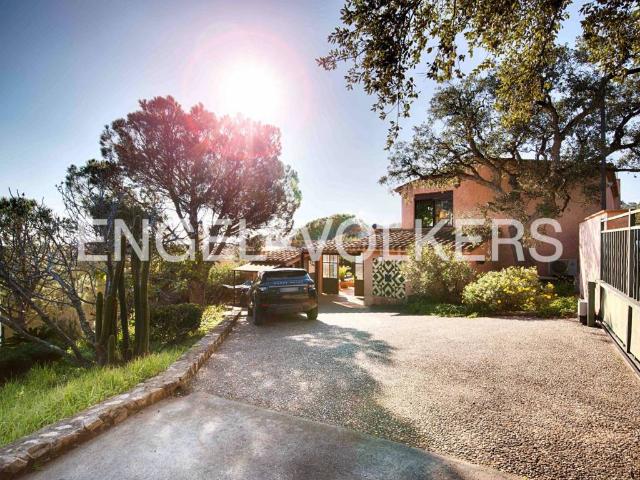 Casa en venta en Alt Empordà, Catalunya