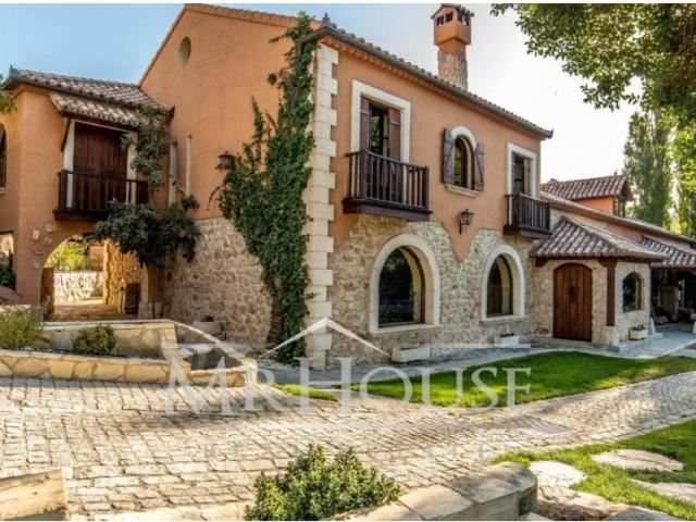 Casa en venta en Carabaña, Madrid