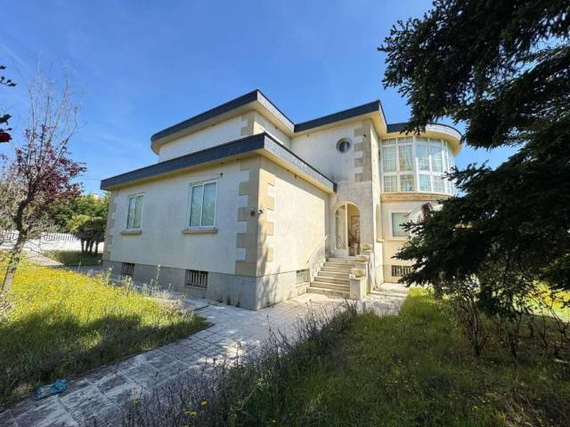 Casa en venta en Carbajosa De La Sagrada