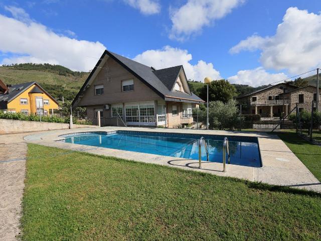 Casa en venta en O Barco de Valdeorras, Valdeorras