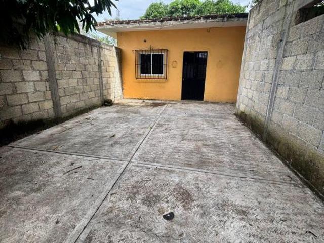 CASA EN VENTA EN CARDEL