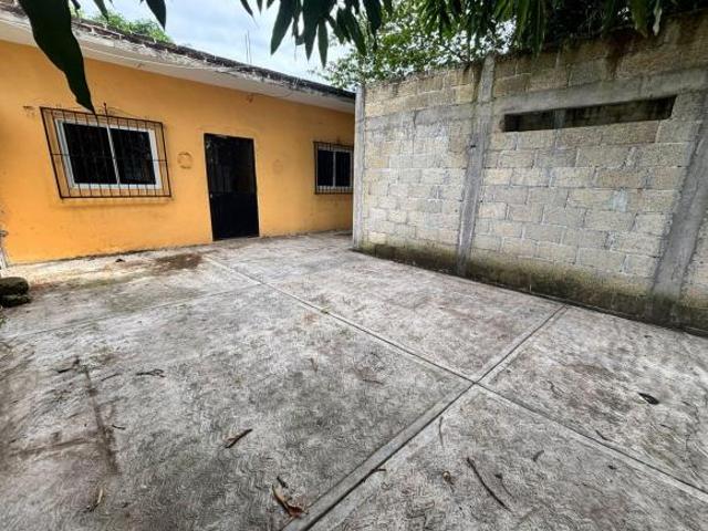 CASA EN VENTA EN CARDEL