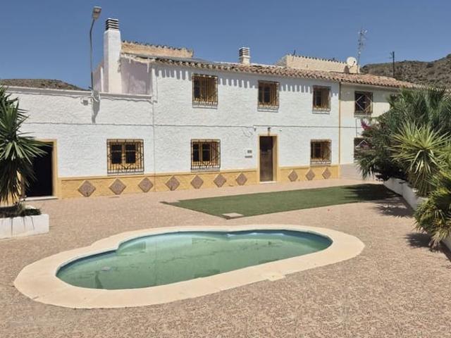 Casa en venta en Los Alías, Sorbas