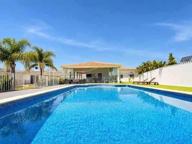 Casa en venta en Carlet, València / Valencia