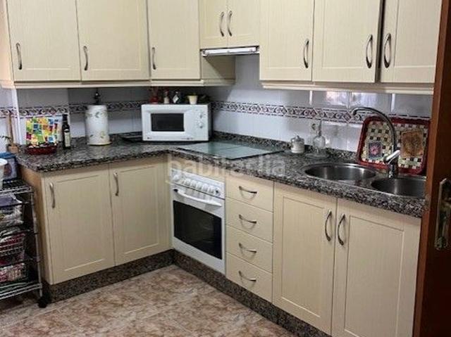 Casa en venta en La Carlota, Andalucía