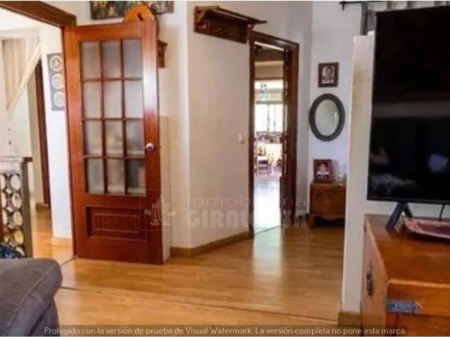 Casa en venta en Carmona, Andalucía