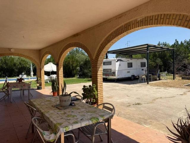Casa en venta en Carmona, Andalucía