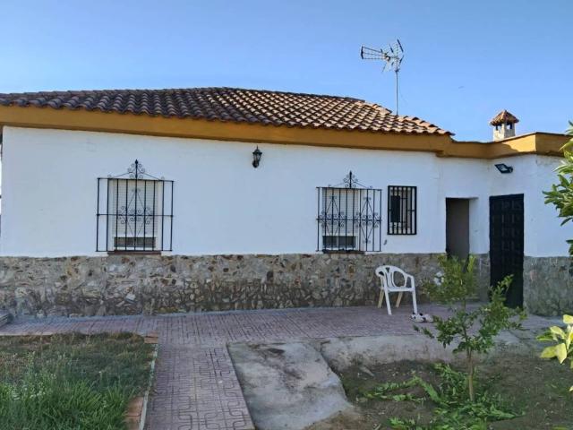 Casa en venta en Carmona, Sevilla